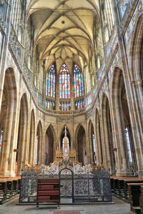 PragueStVitusChurch_DSC01526
