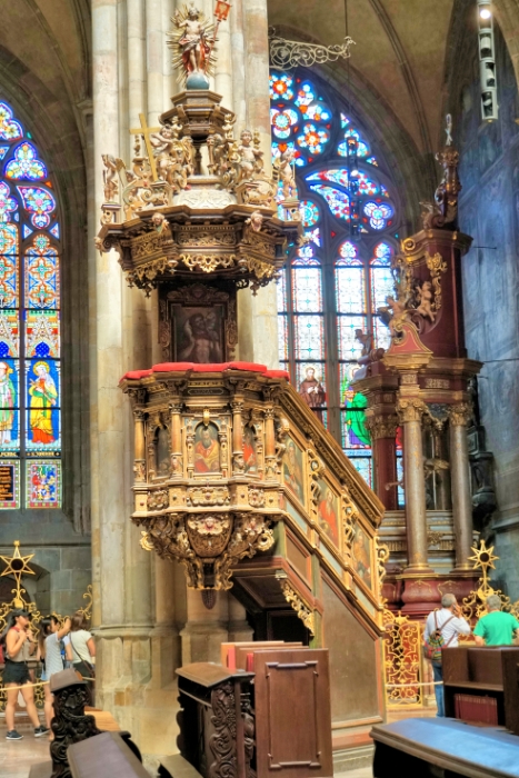 PragueStVitusChurch_DSC01564