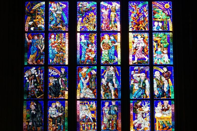 PragueStVitusChurch_a_DSC01516