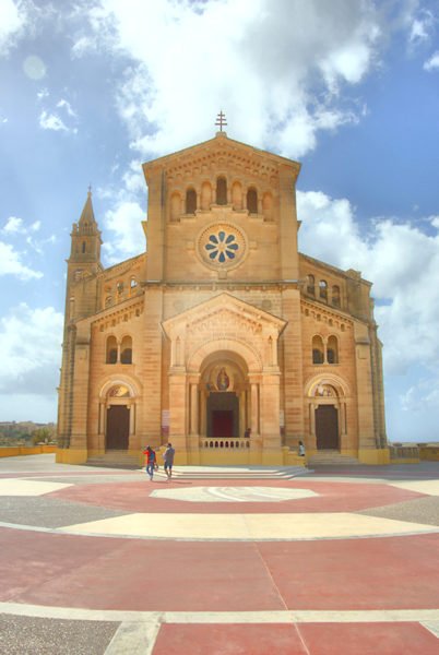 Malta_2760_Gozo_Gharb_Basilica of the National Shrine of the Bles_msed Virgin of Ta' Pinu_Church of Miracles_m