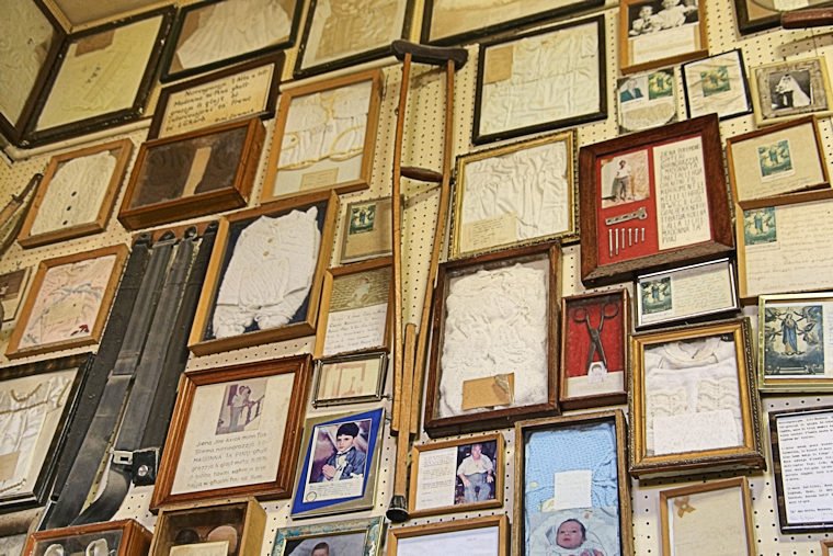 Malta_2774_Gozo_Gharb_Basilica of the National Shrine of the Bles_msed Virgin of Ta' Pinu_Church of Miracles_m