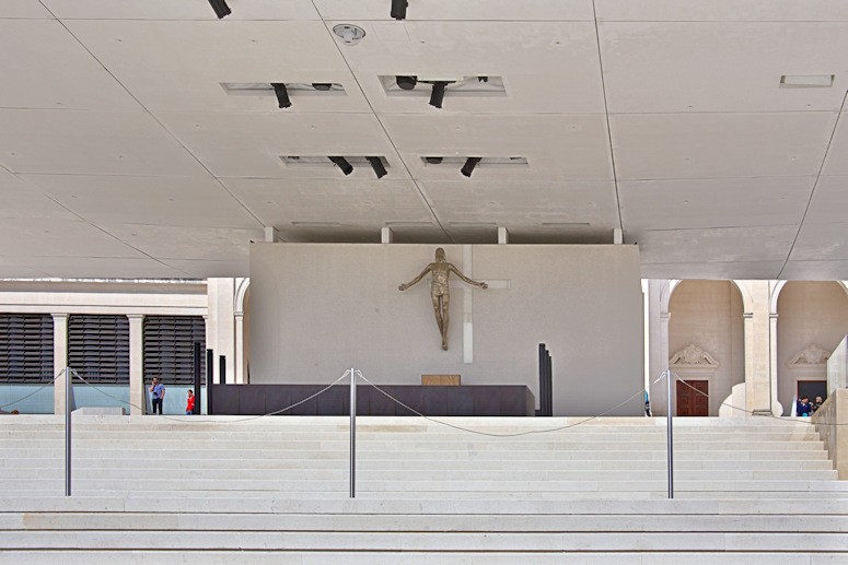 In a ceremony here on 13 May 2017, Pope Francis canonized the children during the centennial of the first apparition